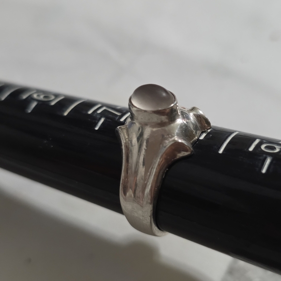 Vintage 925 Cats Eye Moonstone Solitaire Ring with Moonstone Size 8 - Picture 5 of 14